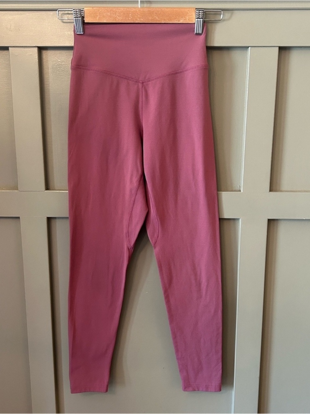 Balance Athletica Vitality Ascend Leggings Sundown Pink Size Medium - Picture 7 of 8